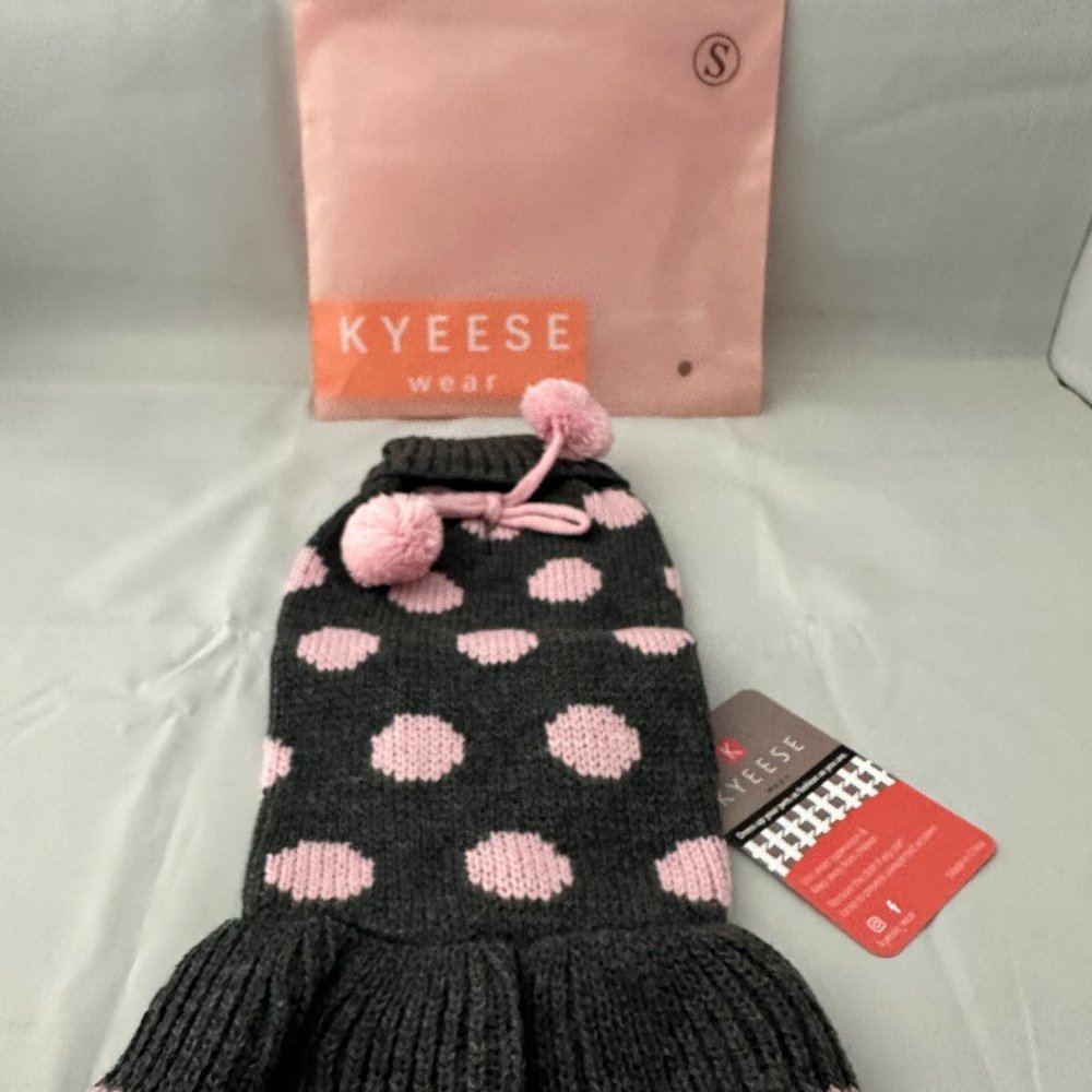 KYEESE Wear Dog Turtleneck Sweater Black Pink Dots Knit SIZE Small New